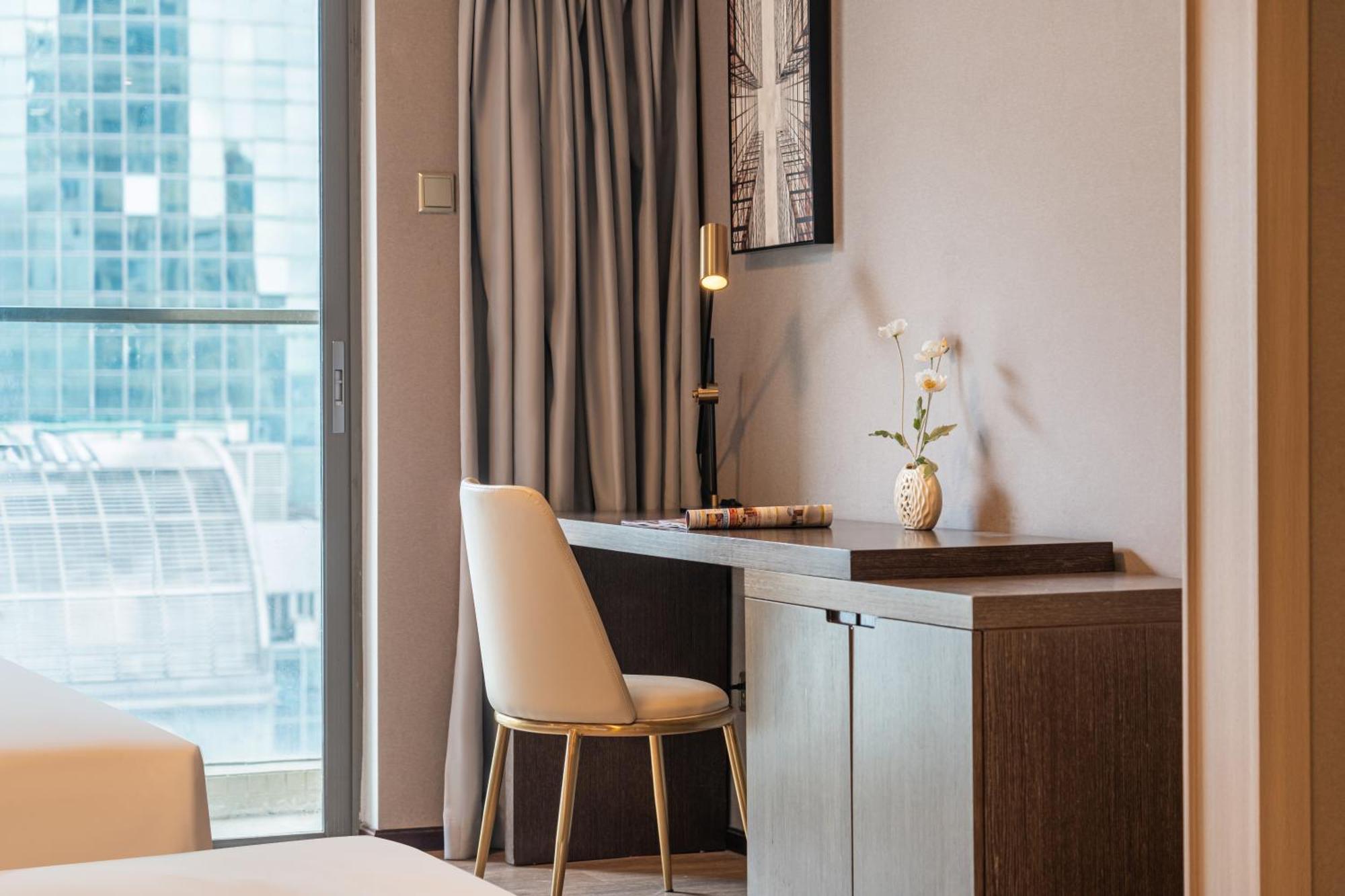 Foshan Poltton International Serviced Apartment-Canton Fair Free Shuttle Bus Екстериор снимка